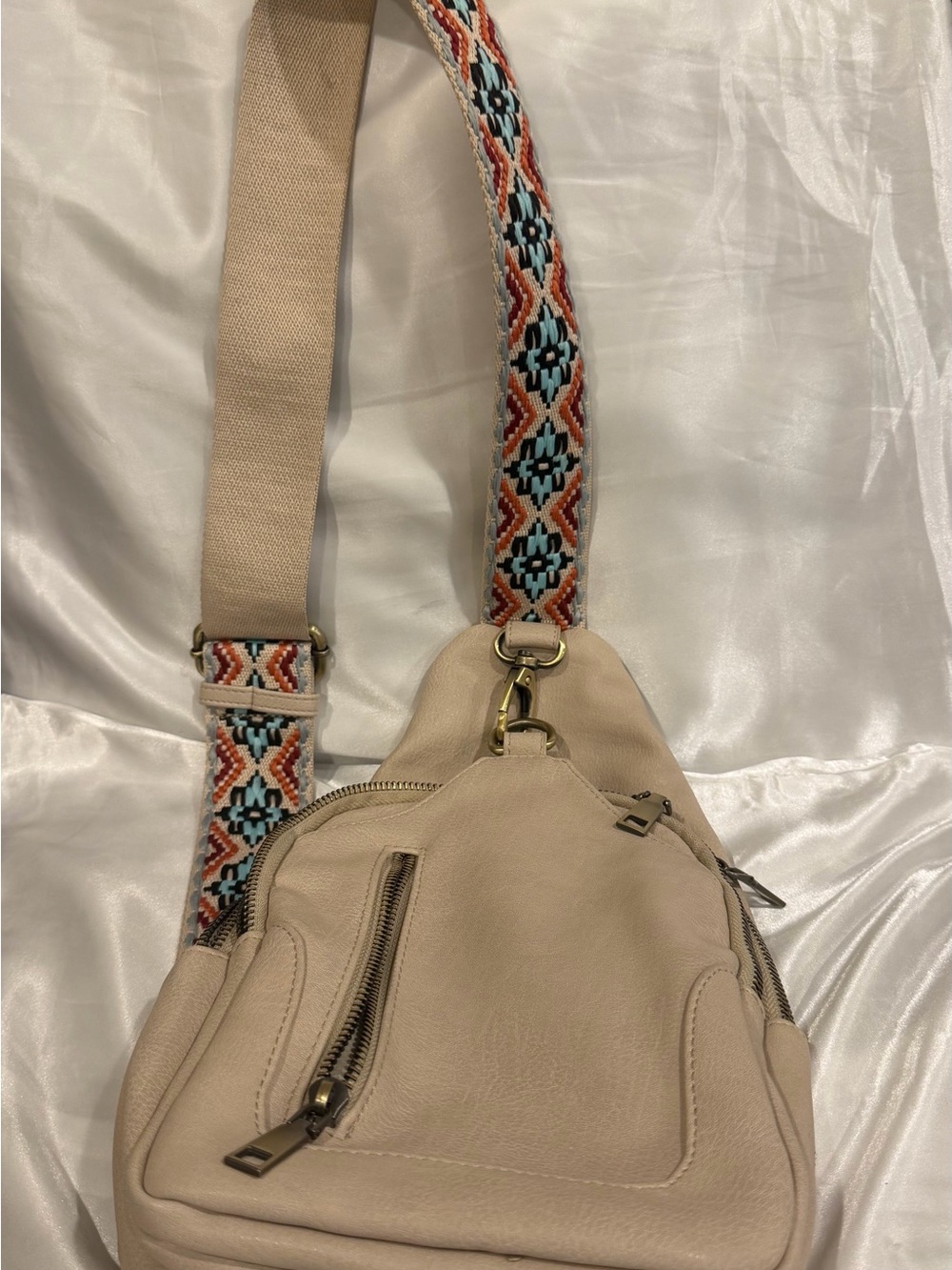 Antik Kraft Beige Crossbody Bag with Colorful Woven Strap